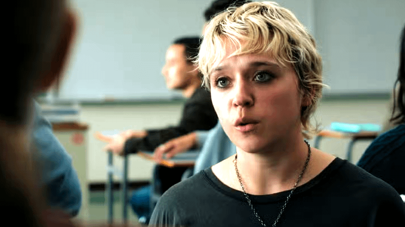 Série Carrie: Os 7 Personagens com o “Brilho” e seus Poderes