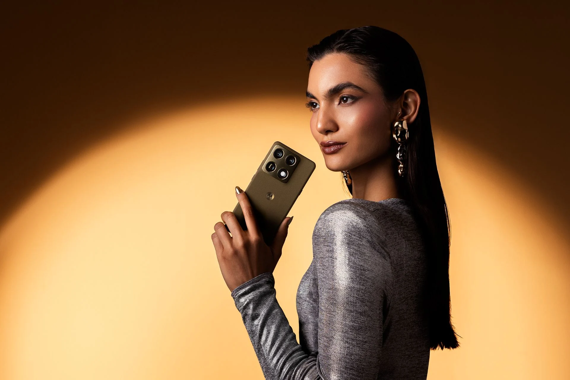 Motorola Signature lança versão com 256 GB e mantém especificações principais