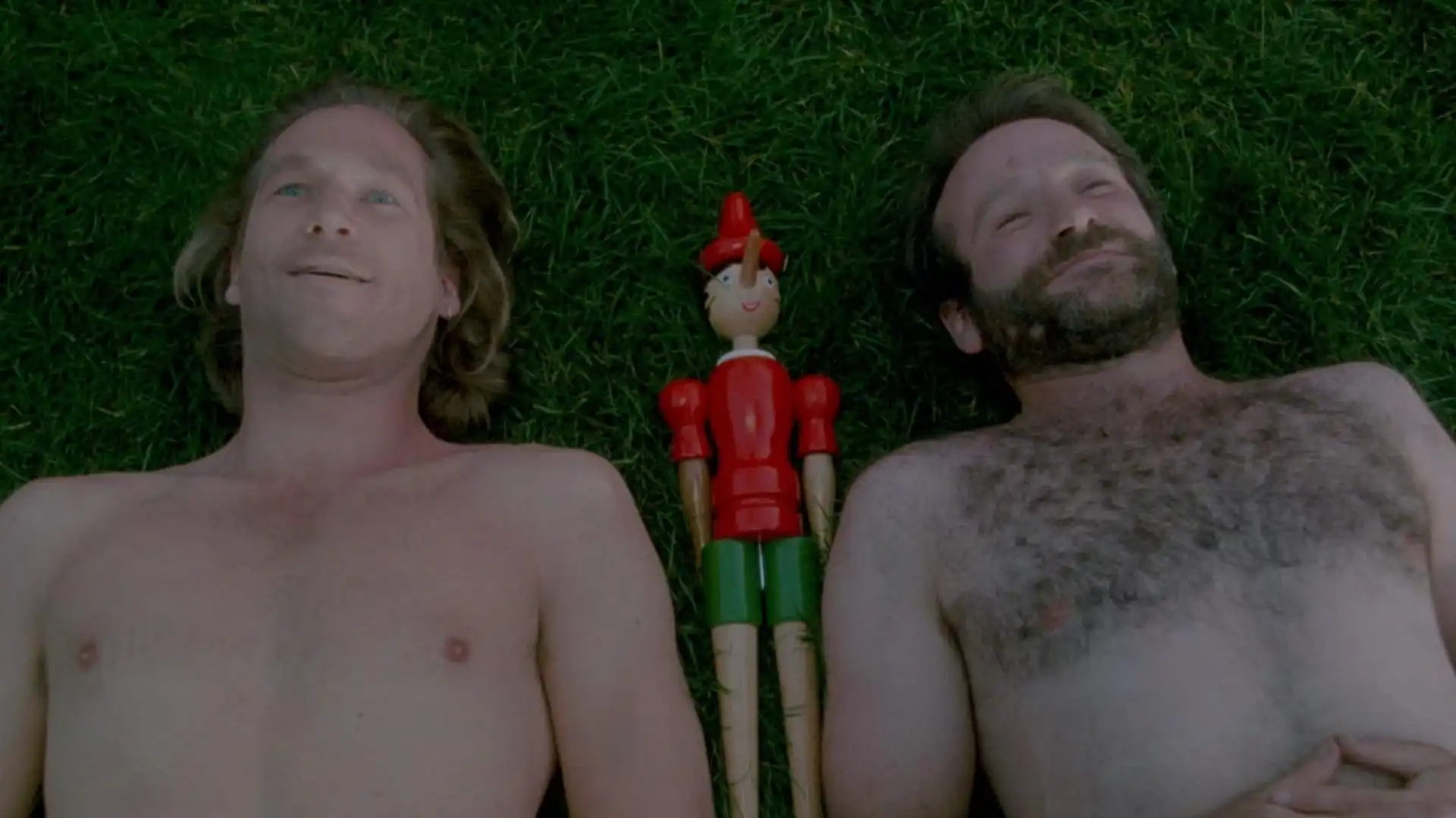 Clássico cult de fantasia adulta com Robin Williams segue como obra-prima trágica