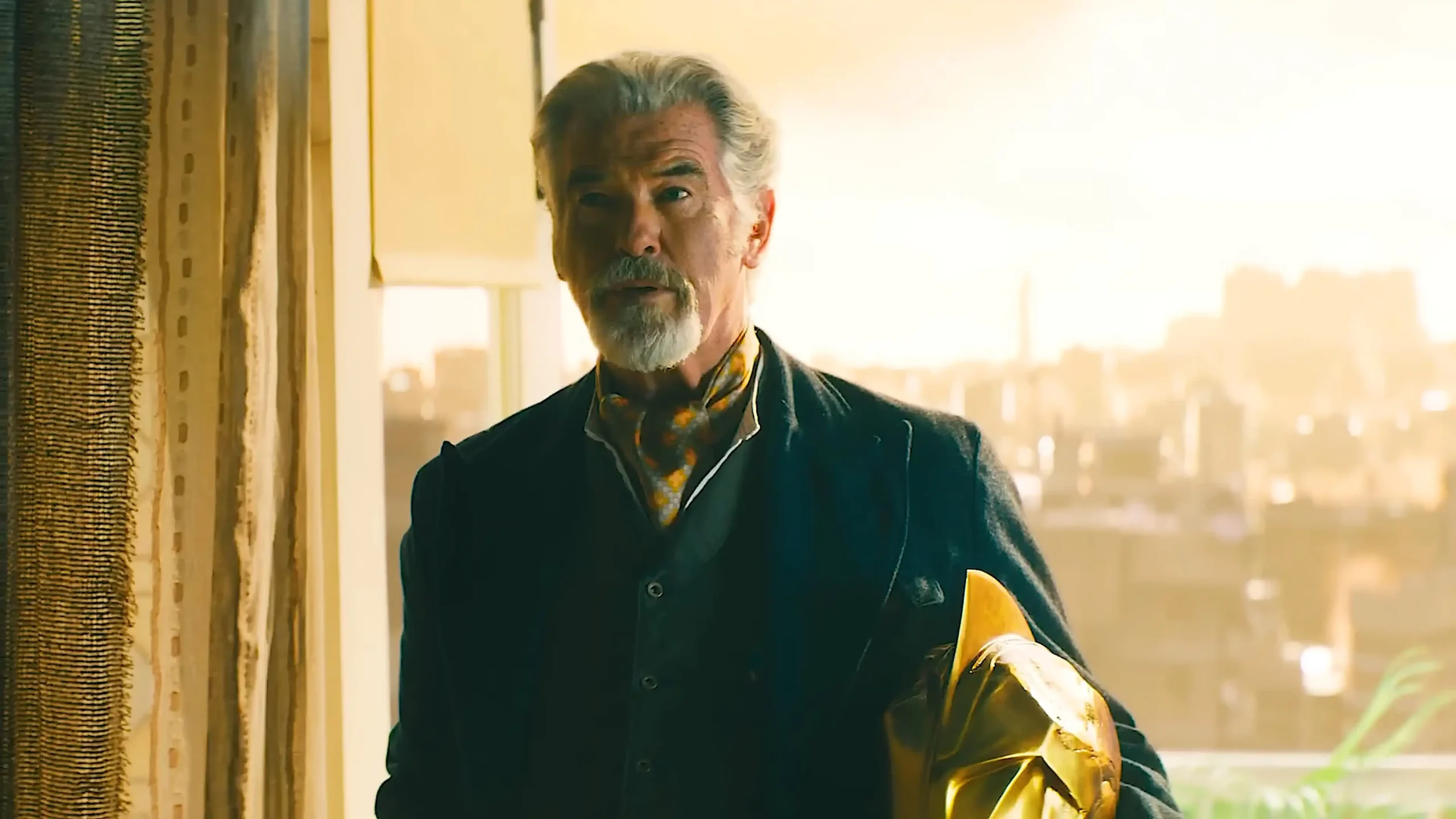 6 Personagens de Filmes de Super-heróis Mais Fortes que o Superman, Listados